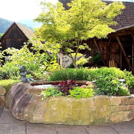 Oberbauernhof - Wohnung "Am Garten" -- Moderne Fewo Im Schoenen Schwarzwaldhaus Gutach Eksteriør bilde